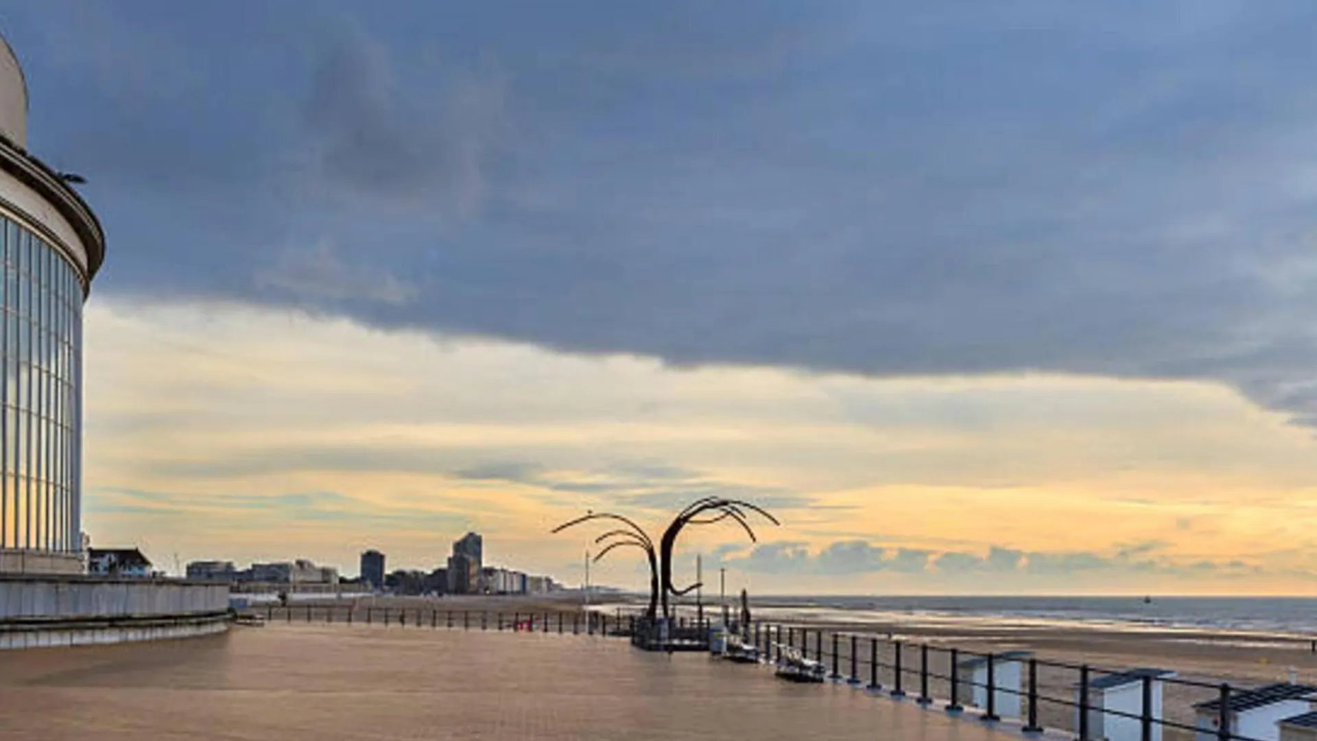 Spacious Holiday Home In The Center Of Ostende