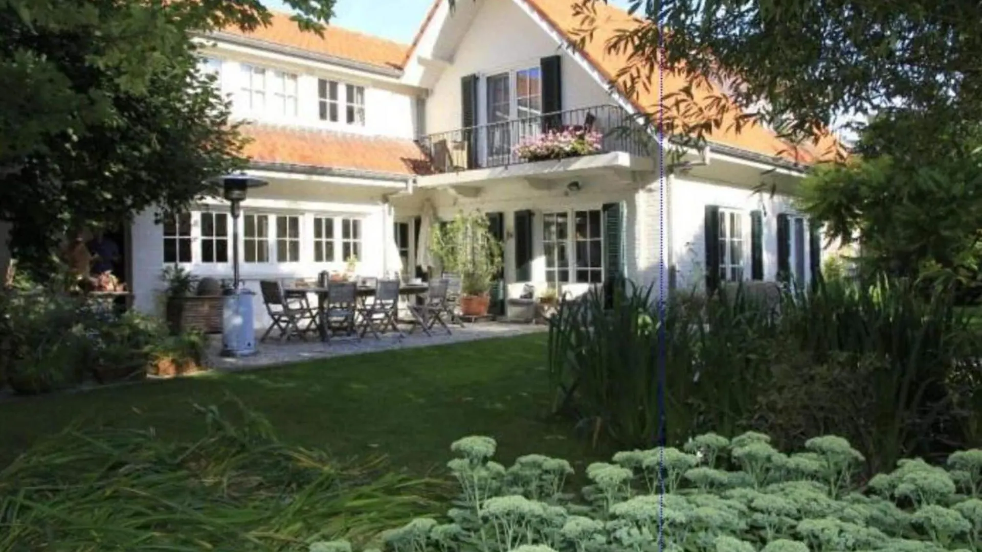 Spacious Holiday Home In The Center Of Ostende